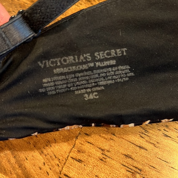 Leopard VS pink bra 36 C - Picture 3 of 3